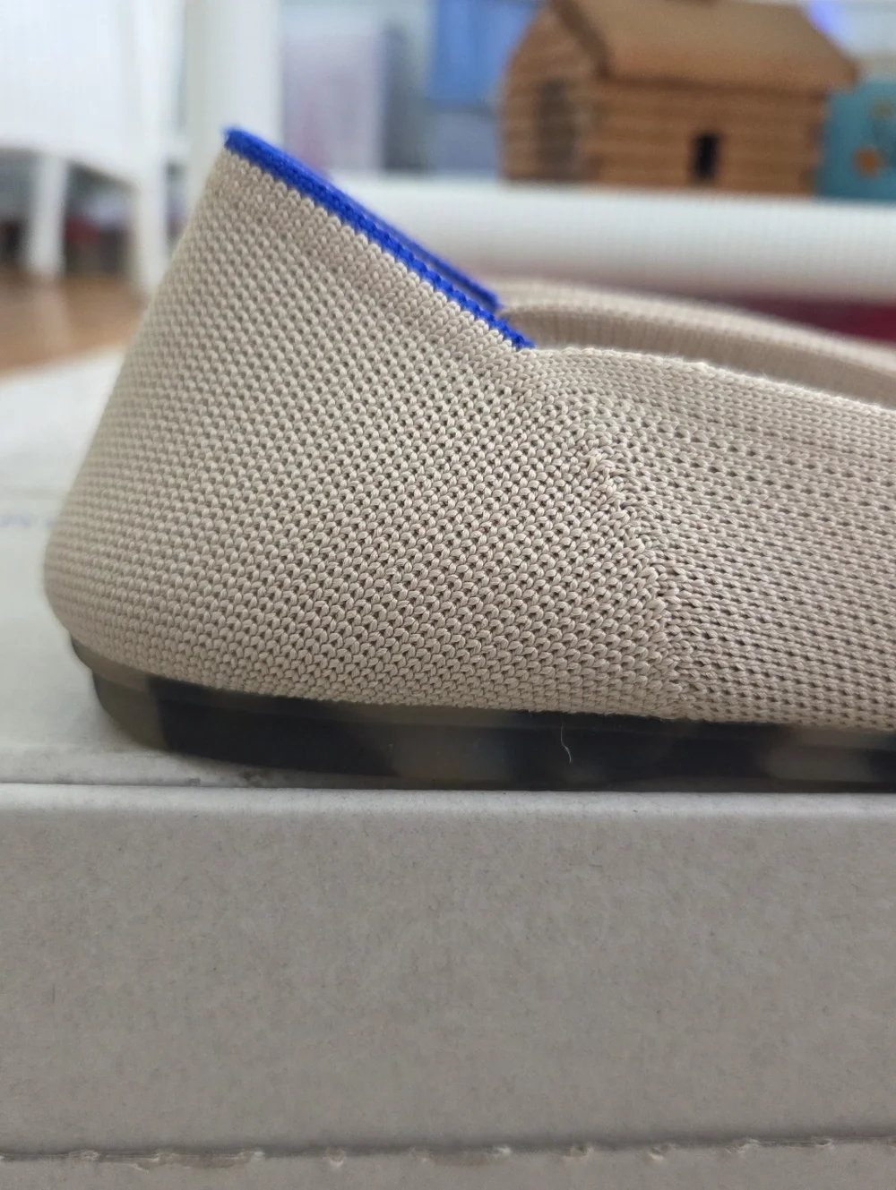 Rothy's Ecru Daily Flats Size 8.5 Pre-Loved Very Good Condition - Picture 6 of 10